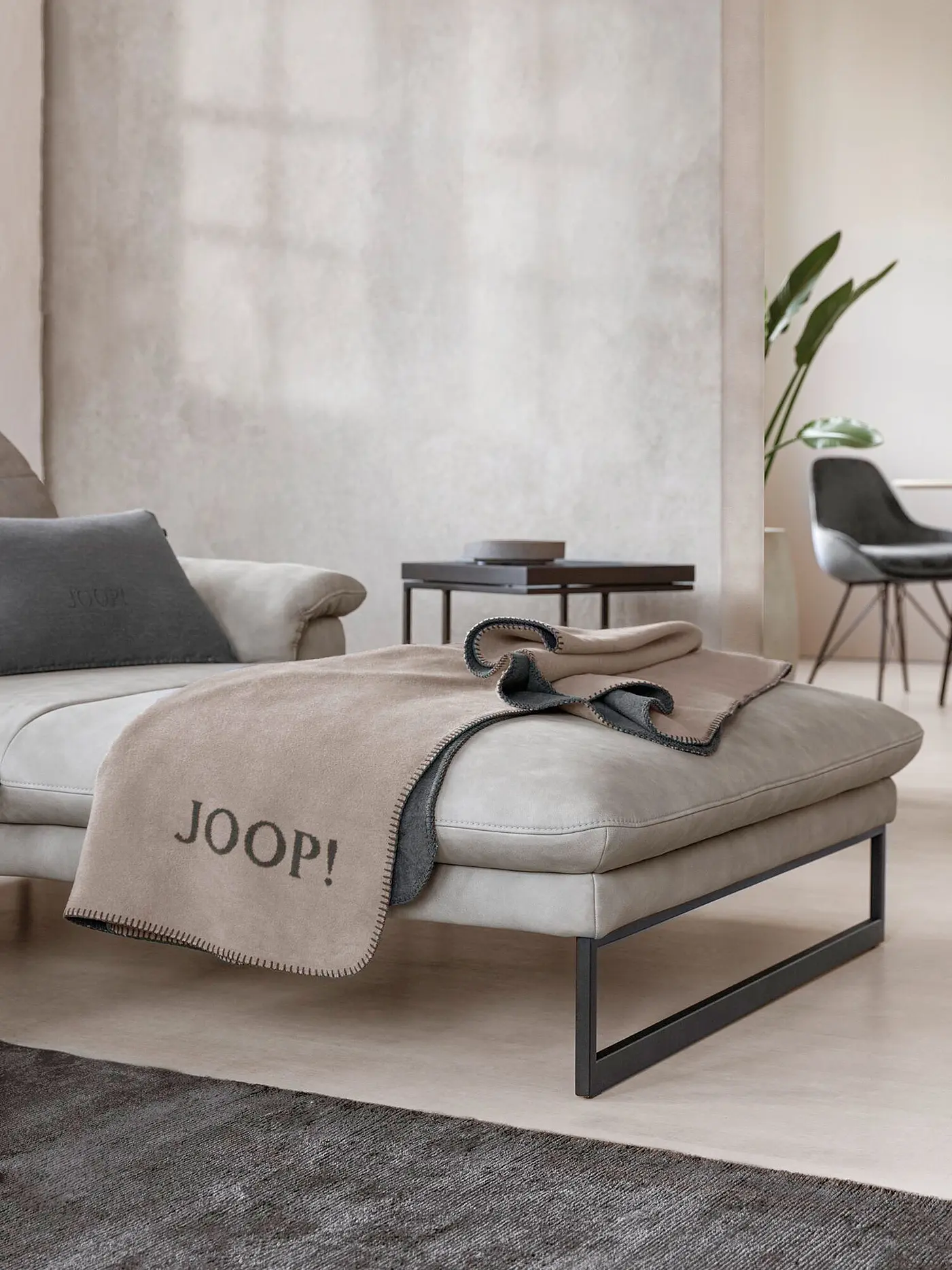JOOP | Wohndecke "Uni Doubleface" 150x200cm (Anthrazit-Ash) | grau